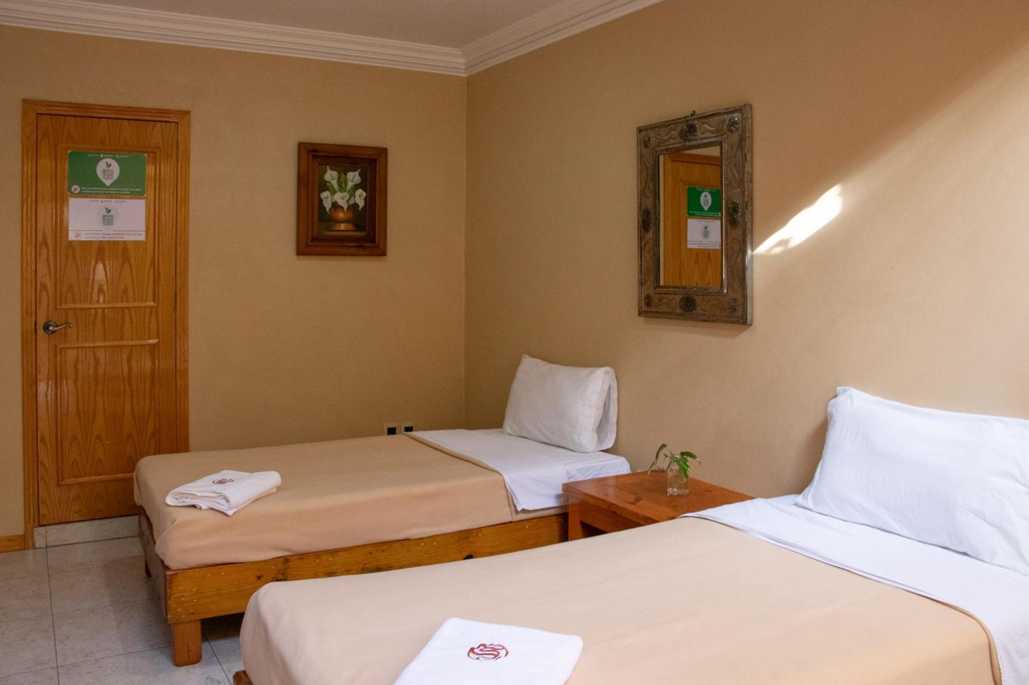 Suites Sevilla بويبلا المظهر الخارجي الصورة