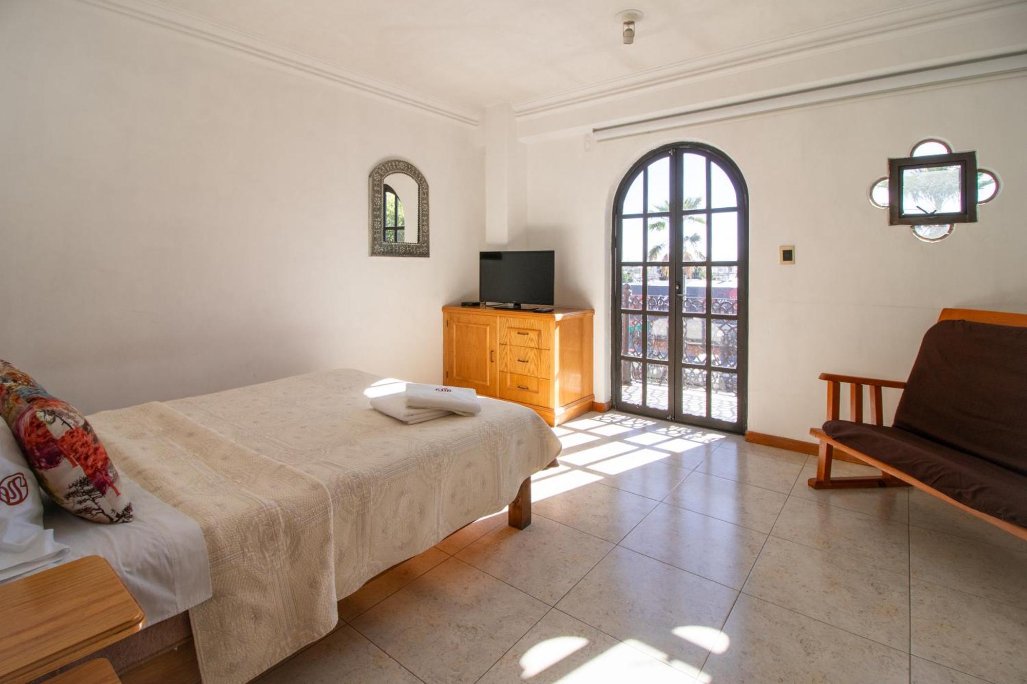 Suites Sevilla بويبلا المظهر الخارجي الصورة